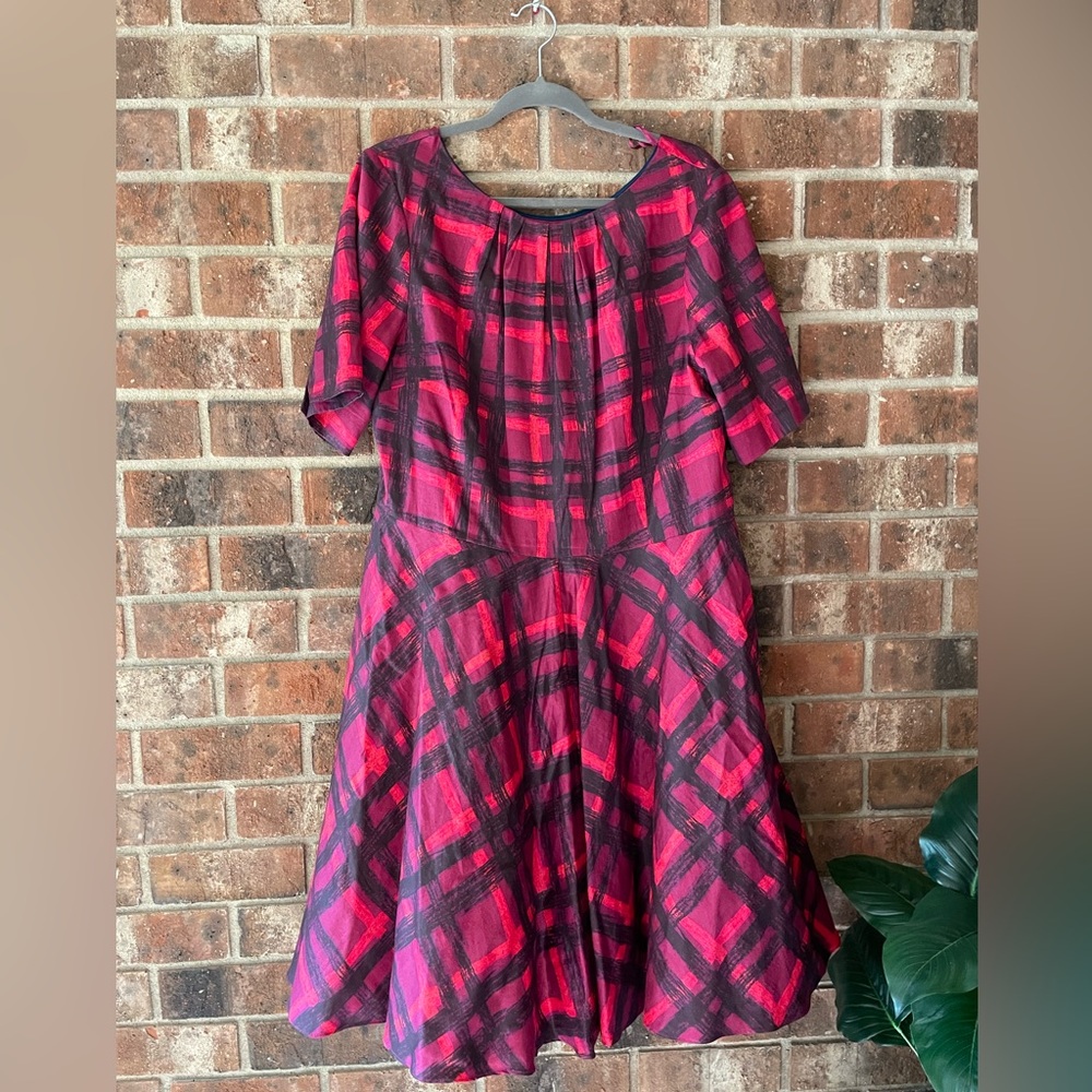 Boden Perfect Feminine Plaid Dress Size 16 EUC